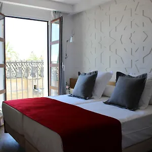 Boutique Caireles Otel