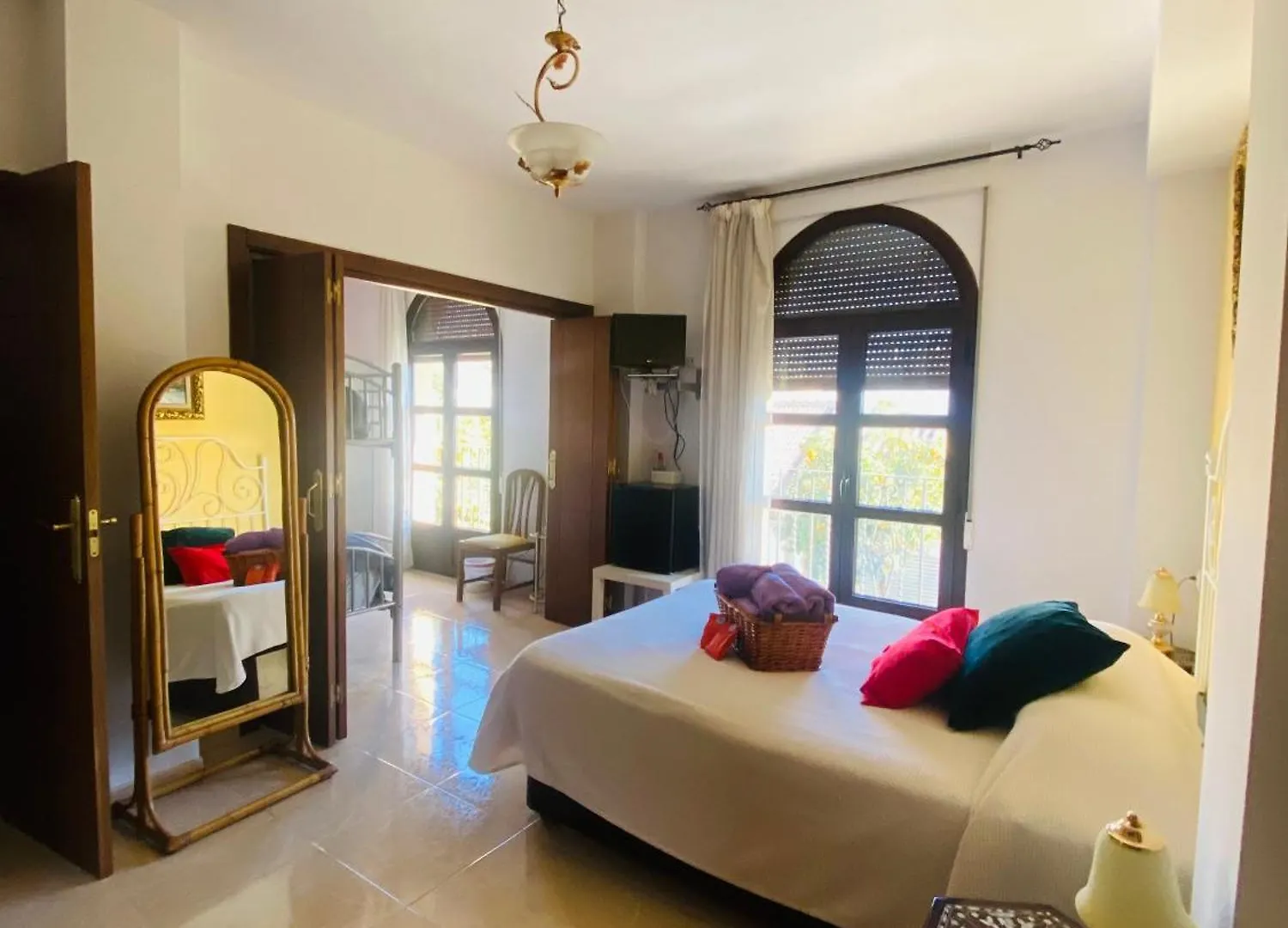Alyana Hostel Cordoba Spain